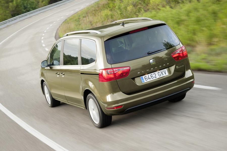  Seat Alhambra 2010 года  (фото 62 из 113)